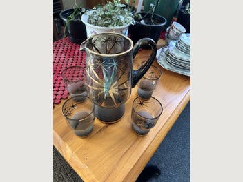 Image 1 of 4