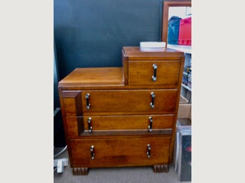Image 1 of 3