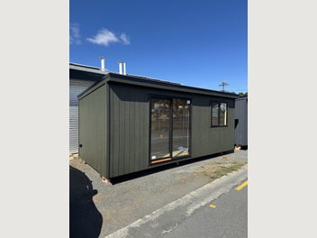 Image 1 of 6