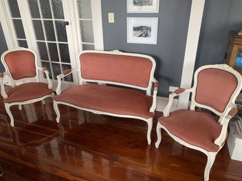 Image 1 of 5