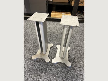 Image 1 of 7