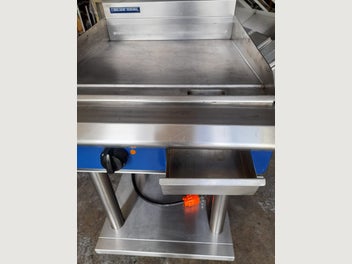 Image 1 of 7