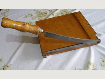 Image 1 of 5