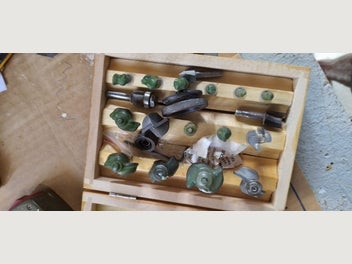 Image 1 of 7