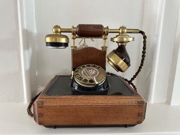 Image 1 of 4