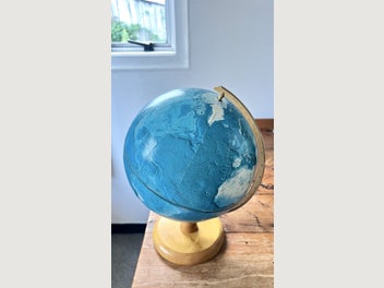 Image 1 of 5