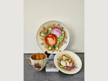 Image 1 of 8