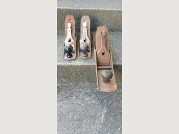 Image 1 of 8
