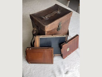 Image 1 of 3