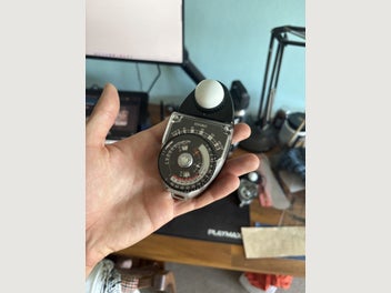Image 1 of 1