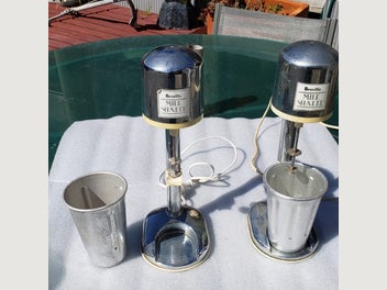 Image 1 of 3