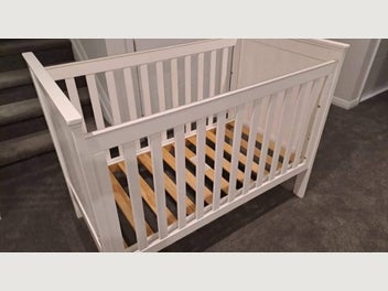 Image 1 of 7
