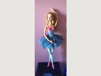 Image 1 of 8