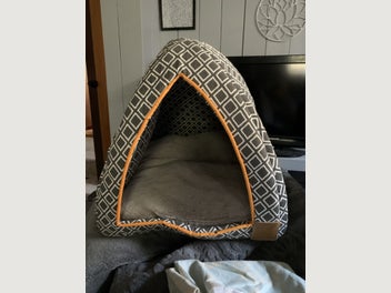 Image 1 of 6