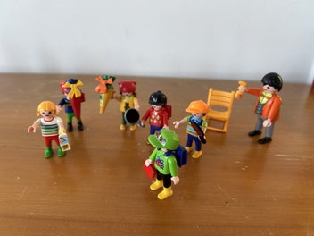 Image 1 of 7