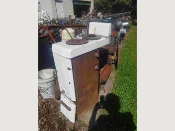 Image 1 of 7