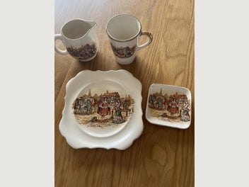 Image 1 of 6