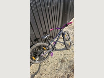Image 1 of 10