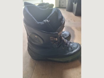 Image 1 of 4