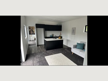Image 1 of 10