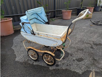 Image 1 of 2