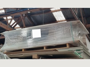 Image 1 of 8