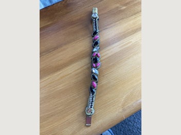 Image 1 of 7