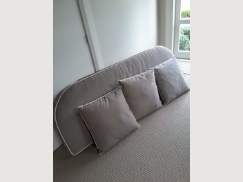 Image 1 of 7