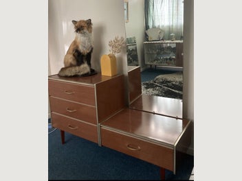 Image 1 of 5