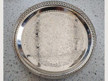 Image 1 of 2