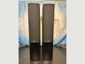 Image 1 of 7