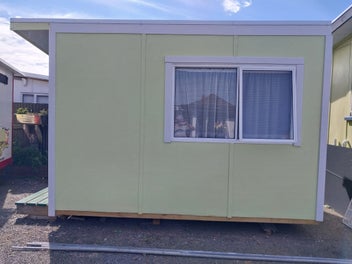 Image 1 of 3