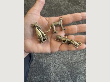Image 1 of 6
