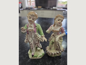Image 1 of 6