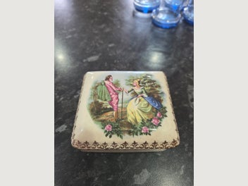 Image 1 of 7