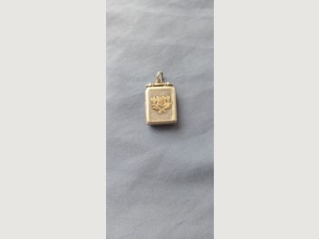 Image 1 of 4