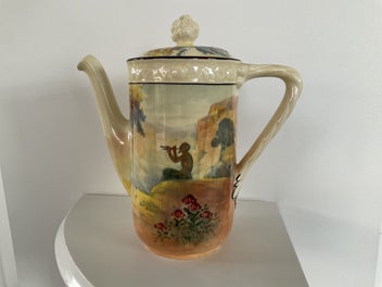 Image 1 of 7