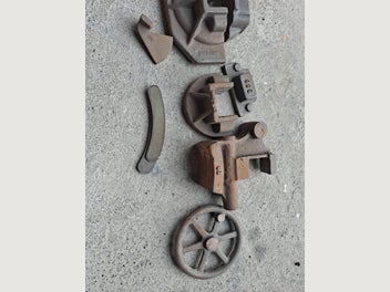 Image 1 of 1