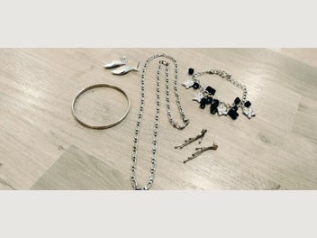 Image 1 of 6