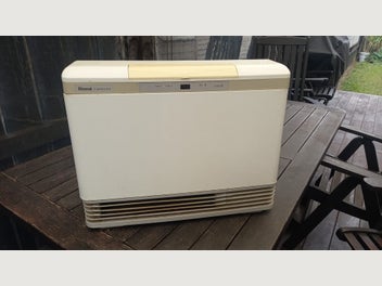 Image 1 of 8