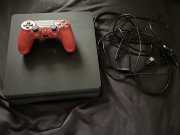 Image 1 of 1