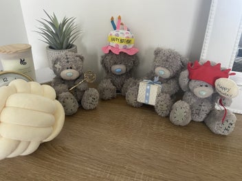 Image 1 of 6