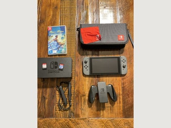 Image 1 of 4