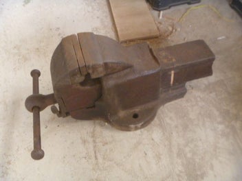Image 1 of 7