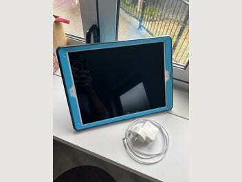 Image 1 of 5