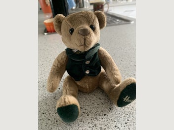 Image 1 of 5
