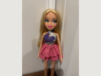 Image 1 of 7