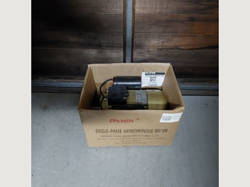 Image 1 of 7