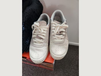 Image 1 of 7