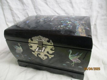 Image 1 of 3